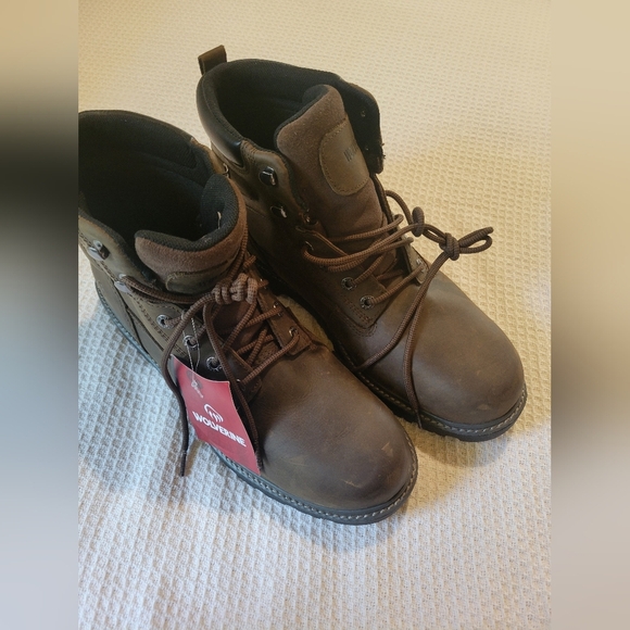 Wolverine Men's Brown Leather Boots - Picture 14 of 14